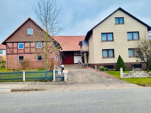 Foto - Massivhaus mit großem Grundstück in Landolfshausen zu verkaufen