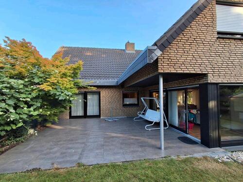 Foto - Großes Familienzuhause für 2+ Generationen >210qm 6+Zi
