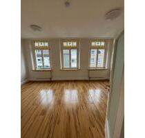 Frisch renovierte helle Maisonette-Wohnung in Top-Lage in Goch