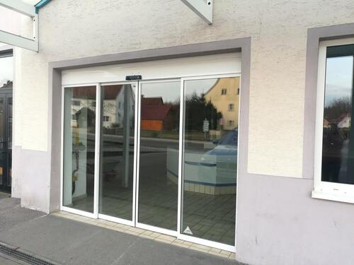 Foto - Vermietung einer Ladenfläche - 1.350,00 EUR Kaltmiete,