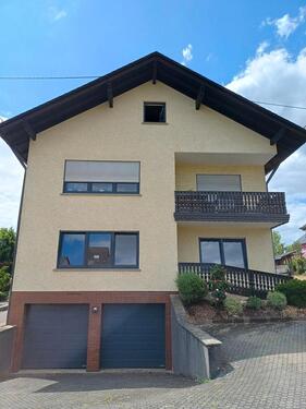 Foto - 9 Zimmer Mehrfamilienhaus, Wohnhaus zum Kaufen in Bausendorf