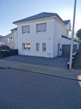 Foto - Doppelhaushälfte Iserlohn - 1.450,00&nbsp;EUR Kaltmiete, ca.&nbsp; 98,00&nbsp;m&sup2;