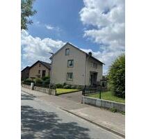 2 12 geschossiges Einfamilienhaus mit Garage in Paderborn-Wewer