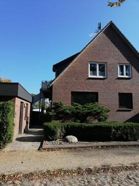 Foto - Schöne 4 Zimmer Mietwohnung, Hochpaterre im 4-FamHaus in Eutin