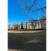 Eigentumswohnung , 4 Zimmer , frei, ohne Makler von privat - Berlin Lankwitz