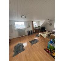 Gepflegte Dachgeschosswohnung inkl. Einbauküche - Rehlingen-Siersburg