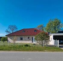 Modernes Familienidyll in ruhiger Lage – Energieeffizientes Haus. - Benz