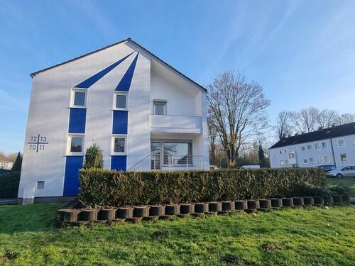 Foto - Verfügbar ab Juni 2026! Familienfreundliches 4-Zimmer-Haus mit pflegeleichtem Garten in ruhiger Lage