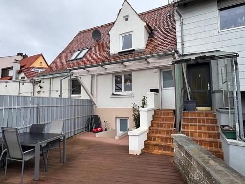 Foto - Für kleine Familie oder Paar 3,5-Zimmer-Reihenhaus mit Garten