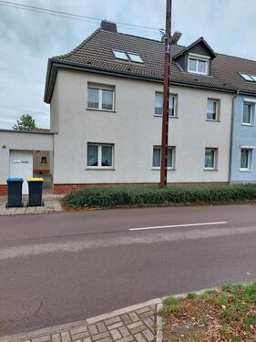 Foto - Doppelhaushälfte mit Garage (HalleSaale)