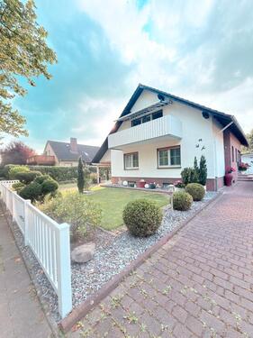 Foto - 6 Zimmer Mehrfamilienhaus, Wohnhaus in Preußisch Oldendorf