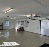 Halle, Garage, Stellplatz, Scheune für Autosammler, Auto - Borstel