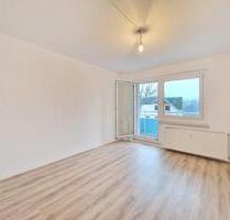 Wir renovieren - 3-Zimmer-Wohnung in Chemnitz Morgenleite! Wir renovieren - 3-Zimmer-Wohnung in Chemnitz Morgenleite!