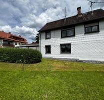 Sofort bezugsfrei! Gepflegtes Einfamilienhaus mit viel Platz und - Schotten
