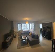 2-Zi-ETW,2.OG,Aufzug,Balkon,prov.-frei,TG-Stellplatz,Einbauküche - Düsseldorf Derendorf