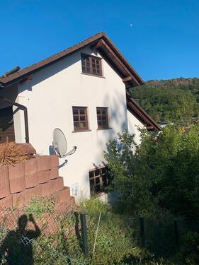 Foto - Großzügiges Einfamilienhaus in ruhiger Lage von Oberscheld