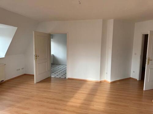 Foto - 3 Zimmer Dachgeschoßwohnung zur Miete in Zwickau