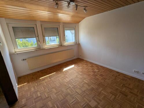 Foto - 4 Zimmer Dachgeschoßwohnung zur Miete in Stuttgart