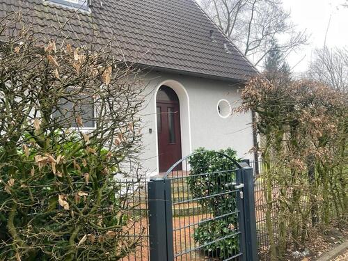 Foto - Schöne Doppelhaushälfte, stadtnah mit Möblierung