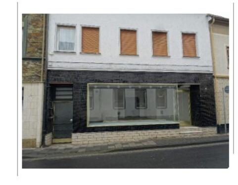 Foto - Altes, renovierungsbedürftiges Haus zu verkaufen