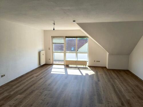 Foto - 2 Zimmer Dachgeschoßwohnung zur Miete in Gießen