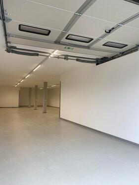 Foto - Halle Garage Stellplatz Gewerbefläche Pödeldorf Bamberg