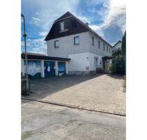 Freistehendes Haus, großer Garten, Einliegerwohnung, nähe Weser - Beverungen