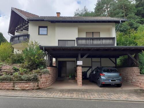 Foto - 12 Zimmer Einfamilienhaus zum Kaufen in Fischbach bei Dahn