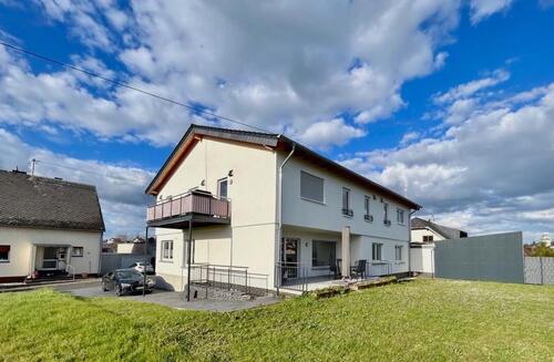 Foto - Moderne 3-Zimmer-Wohnung mit Balkon und toller Aussicht