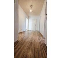 Charmante 3-Zimmer-Wohnung ruhige Lage & bezugfrei - Frankenthal (Pfalz)