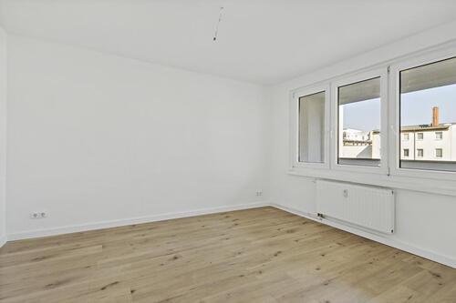 Foto - Gepflegte 2-Raumwohnung mit Balkon in der Merseburger Straße!