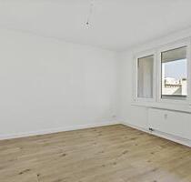 Gepflegte 2-Raumwohnung mit Balkon in der Merseburger Straße! - Halle (Saale) Büschdorf