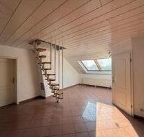 Große moderne helle 5-Zimmer WG ab sofort frei! - Karlsruhe Hagsfeld