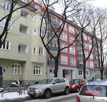 Großzügige 3-Zimmer Erdgeschoß-Wohnung in zentraler Lage zwischen - München Moosach