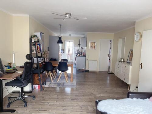 Foto - Helle 2.5Zi. Wohnung mit EBKTGzwei Balkonen