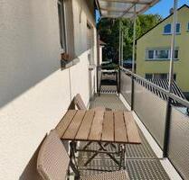 Schöne Wohnung mit eingebauten Schränken. - Mühlheim am Main