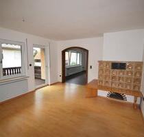 5 Zimmer Wohnung in Pyrbaum - 990,00&nbsp;EUR Kaltmiete, ca.&nbsp; 123,00&nbsp;m&sup2; in Pyrbaum (PLZ: 90602)