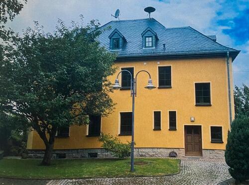 Foto - Mehrfamilienhaus mit Gewerbeeinhei