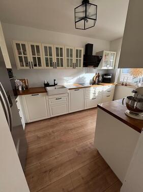 Foto - Helle 3,5 Zimmer Wohnung Klimatisiert