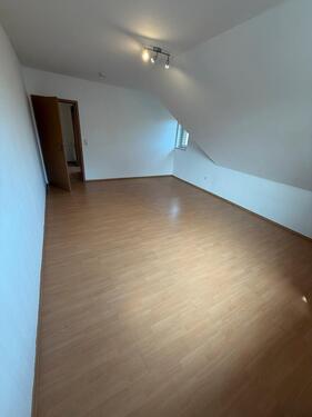 Foto - 3 Zimmer Dachgeschoßwohnung zur Miete in Westoverledingen