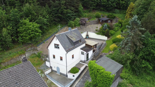 Foto - Kleines Haus am Waldrand bei Ludwigsstadt zu vermieten