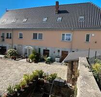 Große, helle 110m² Wohnung zu vermieten - Naumburg (Saale)