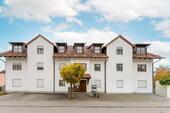 Foto - *SCHÖN GESCHNITTENE 2-ZIMMER-WOHNUNG MIT ÜBERDACHTEM SÜD-BALKON IN RUHIGER LAGE*