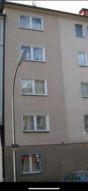 Foto - Familienfreundliche 4-Zimmer-Wohnung mit Balkon & Gartennutzung