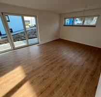 Moderne 2-Zimmer-Balkonwohnung nach Absprache - Tiefenbach