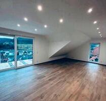 Dachgeschoss 4 Zimmer Wohnung in ruhiger Lage in Breuberg