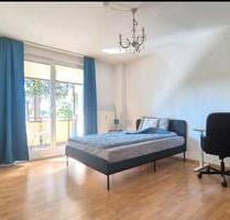 WG-Zimmer in Erfurt frei ab Mai – möbliert, Balkon, Top-Lage!