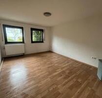 Schönes, helles WG Zimmer zu vermieten - Stuttgart Mühlhausen