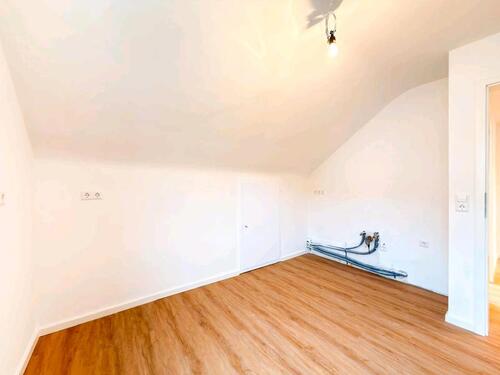 Foto - Etagenwohnung in Baltmannsweiler zur Miete