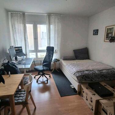 Foto - [NUR STUDENTEN AZUBIS] 1-Zimmer Wohnung in zentraler Lage
